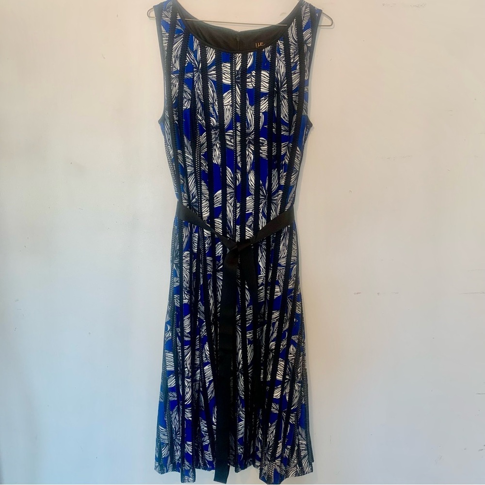 I LE New York Sleeveless Belted Dress Size 12